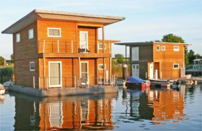 FLOATING HOUSES Classic _ Kroeslin